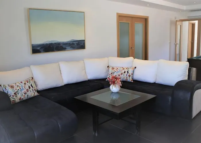 4 Suites, Piscine, Casa Rio-dora By Sesimbrasunsea Villa *